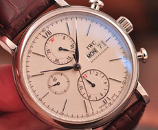 含蓄优雅的男士手表就是——万国IWC波涛菲诺系列